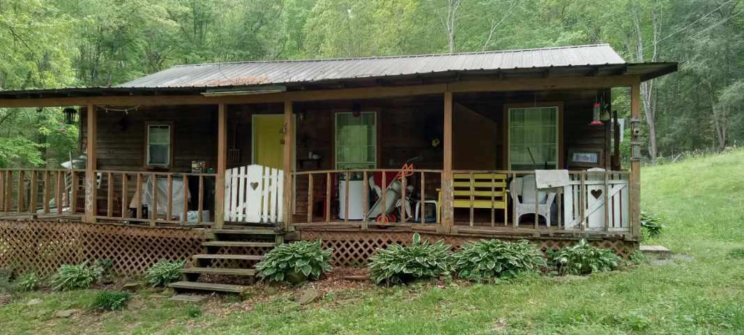196 Hillside Drive, Palmer, Tennessee image 3