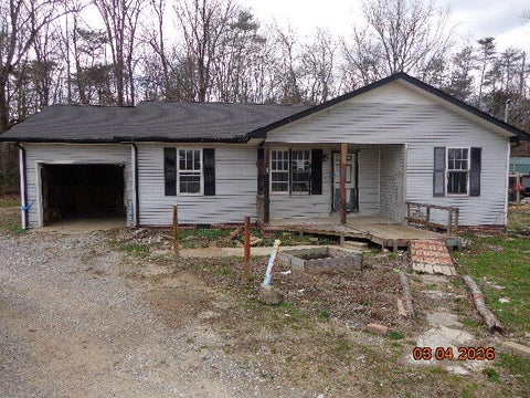 Townhouse For Sale - 1033 Dutchtown Road<br/> Tracy City, TN 37387