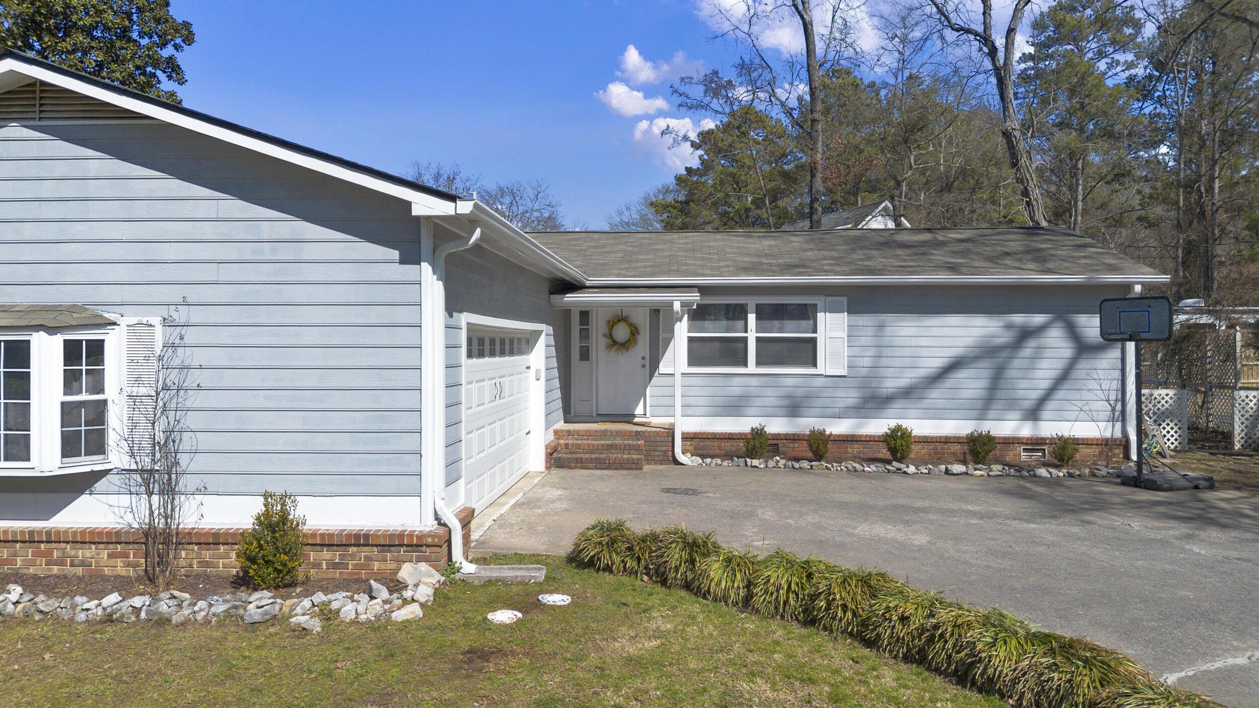 323 Cedar Glen Circle, East Ridge, Tennessee image 6