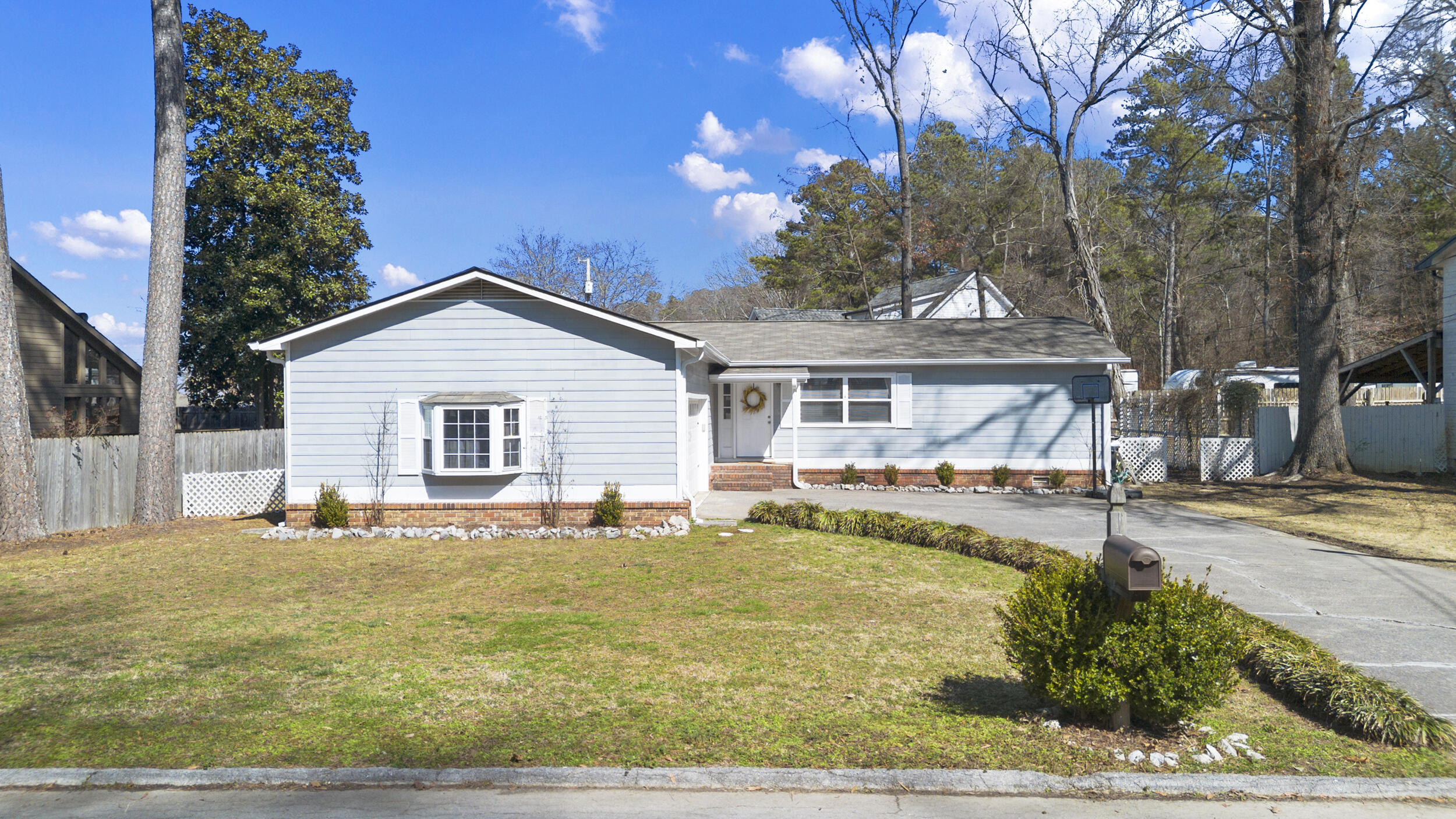 323 Cedar Glen Circle, East Ridge, Tennessee image 5