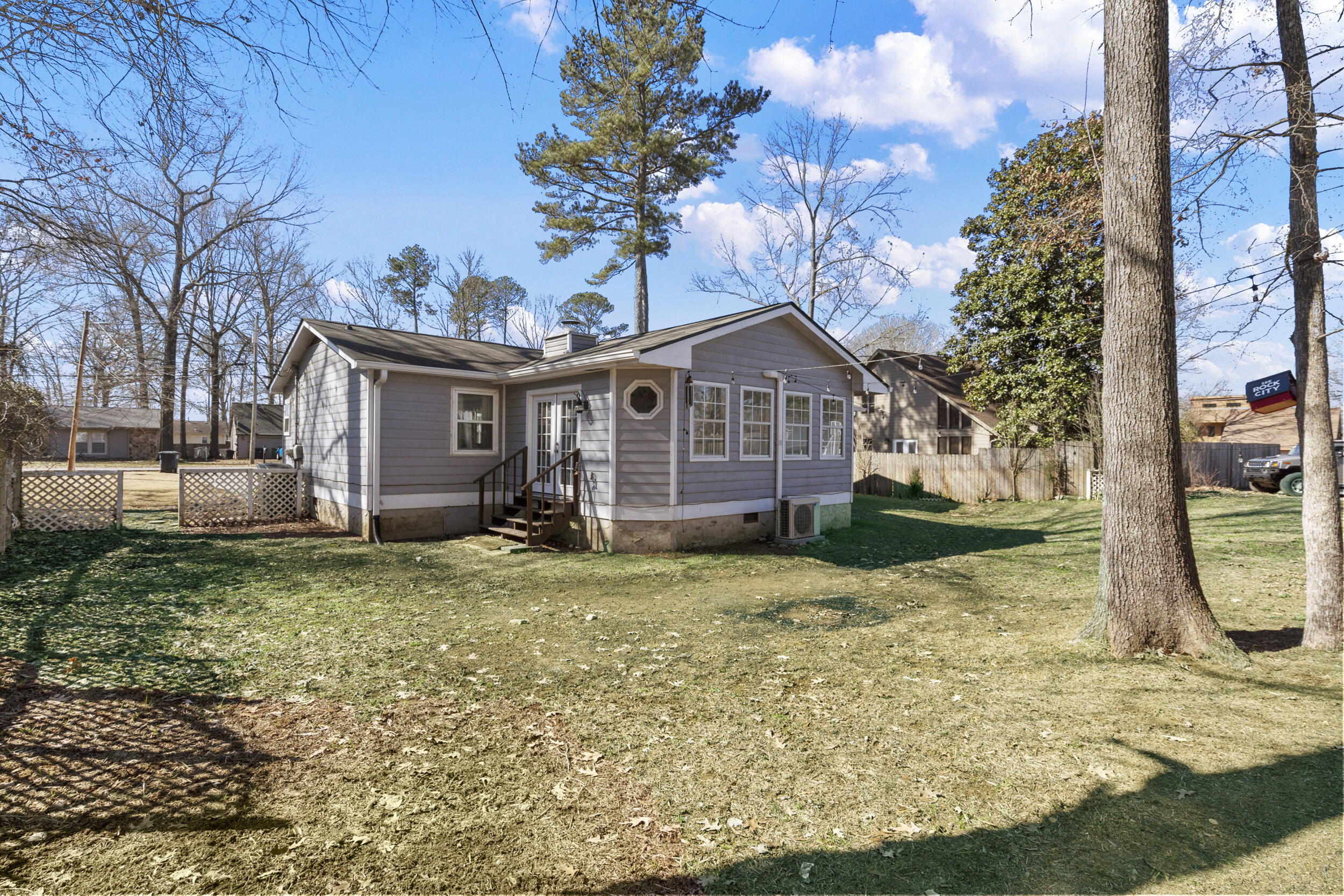 323 Cedar Glen Circle, East Ridge, Tennessee image 8