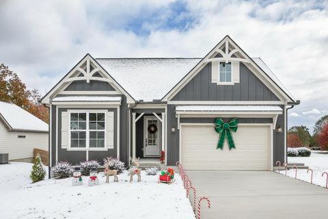 Photo of 609 Nature Trail, Soddy Daisy, TN 37379 (MLS # 1523473) Photo of 609 Nature Trail, Soddy Daisy, TN 37379 (MLS # 1523473)