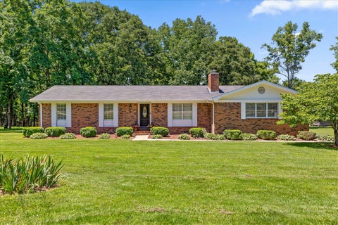 Homes For Sale - 445 Brow Road<br/> Trenton, GA 30752