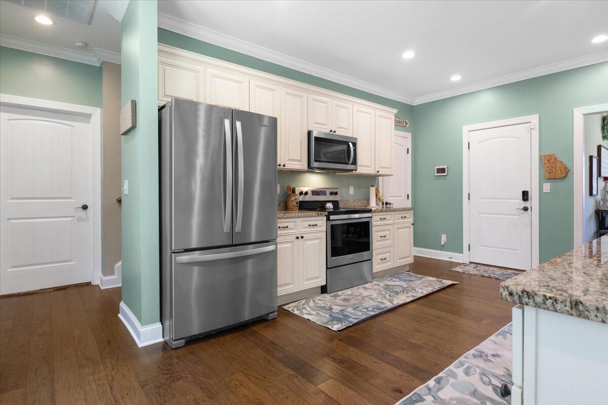 55 E Acorn Drive, Rock Spring, Georgia image 9