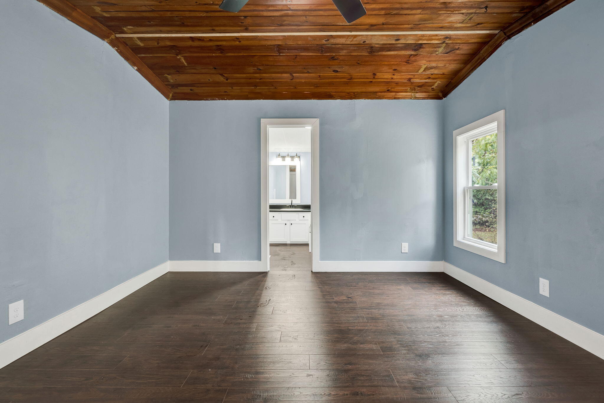 Benton, Tennessee 37307, United States, 3 Bedrooms Bedrooms, ,2 BathroomsBathrooms,Residential,Active,228666