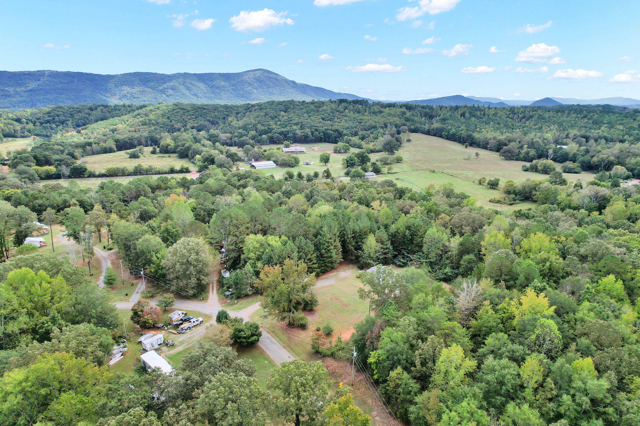 Benton, Tennessee 37307, United States, 3 Bedrooms Bedrooms, ,2 BathroomsBathrooms,Residential,Active,228666