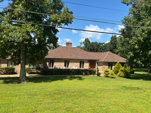 Homes For Sale - 9031 Brow Lake Road<br/> Soddy Daisy, TN 37379