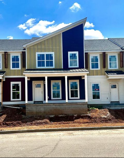 Photo of 1598 S Watkins Street, Chattanooga, TN 37404 (MLS # 1521655)