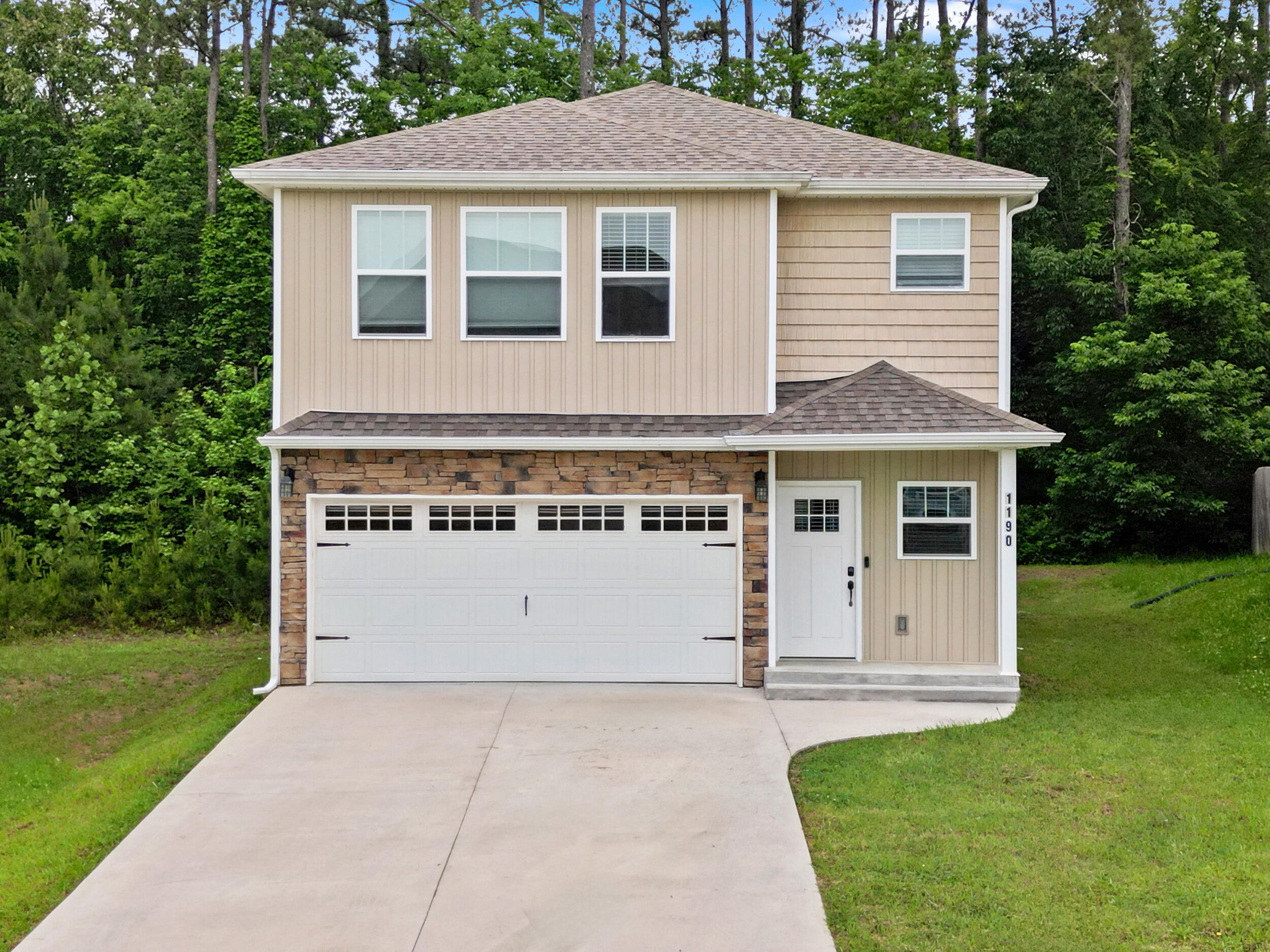 1190 Stonegate Circle, Cleveland, Tennessee image 1