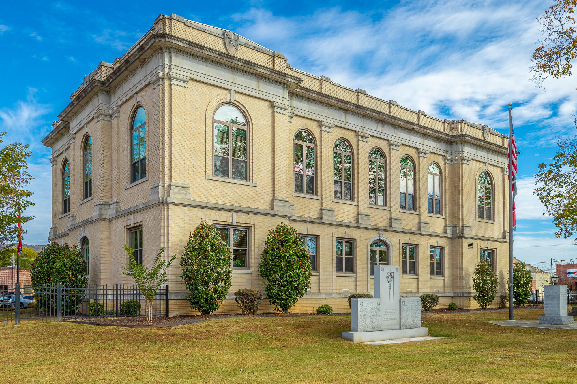 Asher Street, Jasper, Tennessee image 17