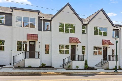 Photo of 811 Bespoke Way, Chattanooga, TN 37403 (MLS # 1533340)