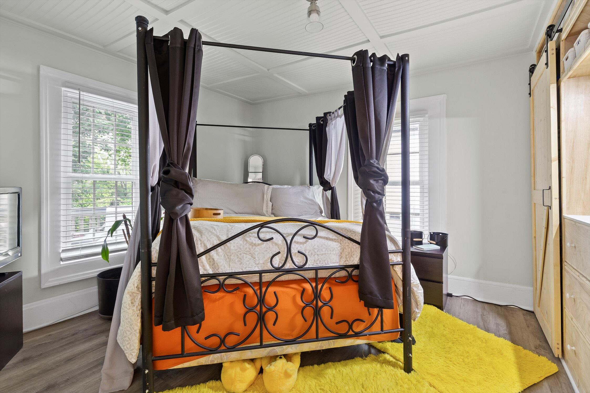 Chattanooga, Tennessee 37406, United States, 2 Bedrooms Bedrooms, ,1 BathroomBathrooms,Residential,Active,191274