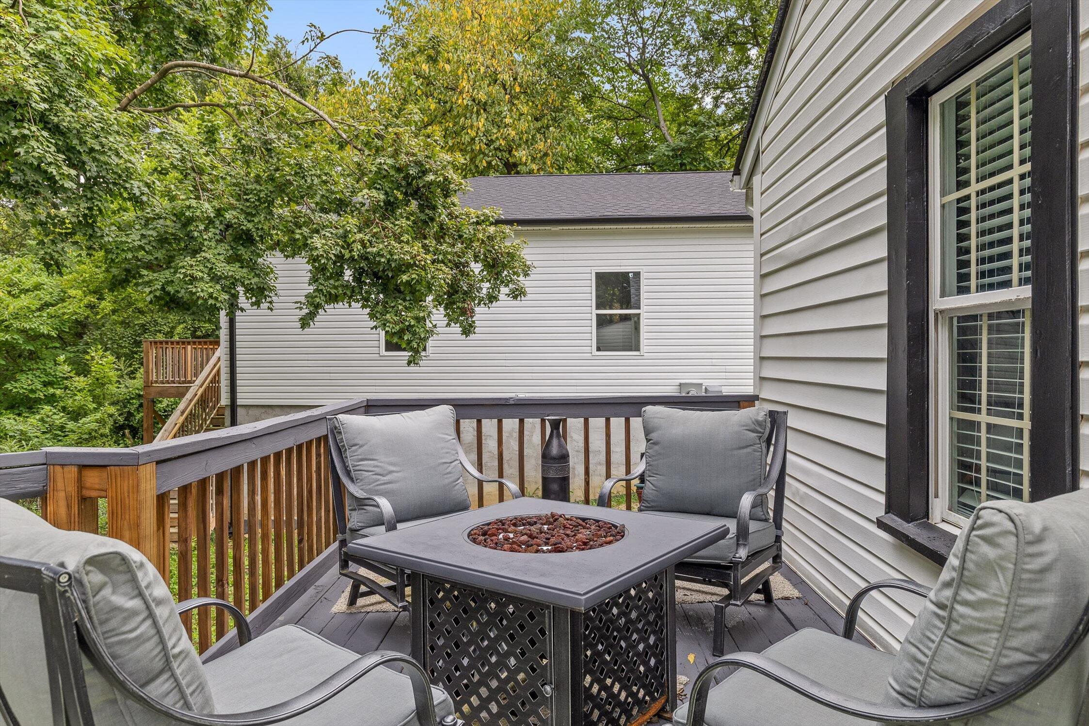 Chattanooga, Tennessee 37406, United States, 2 Bedrooms Bedrooms, ,1 BathroomBathrooms,Residential,Active,191274