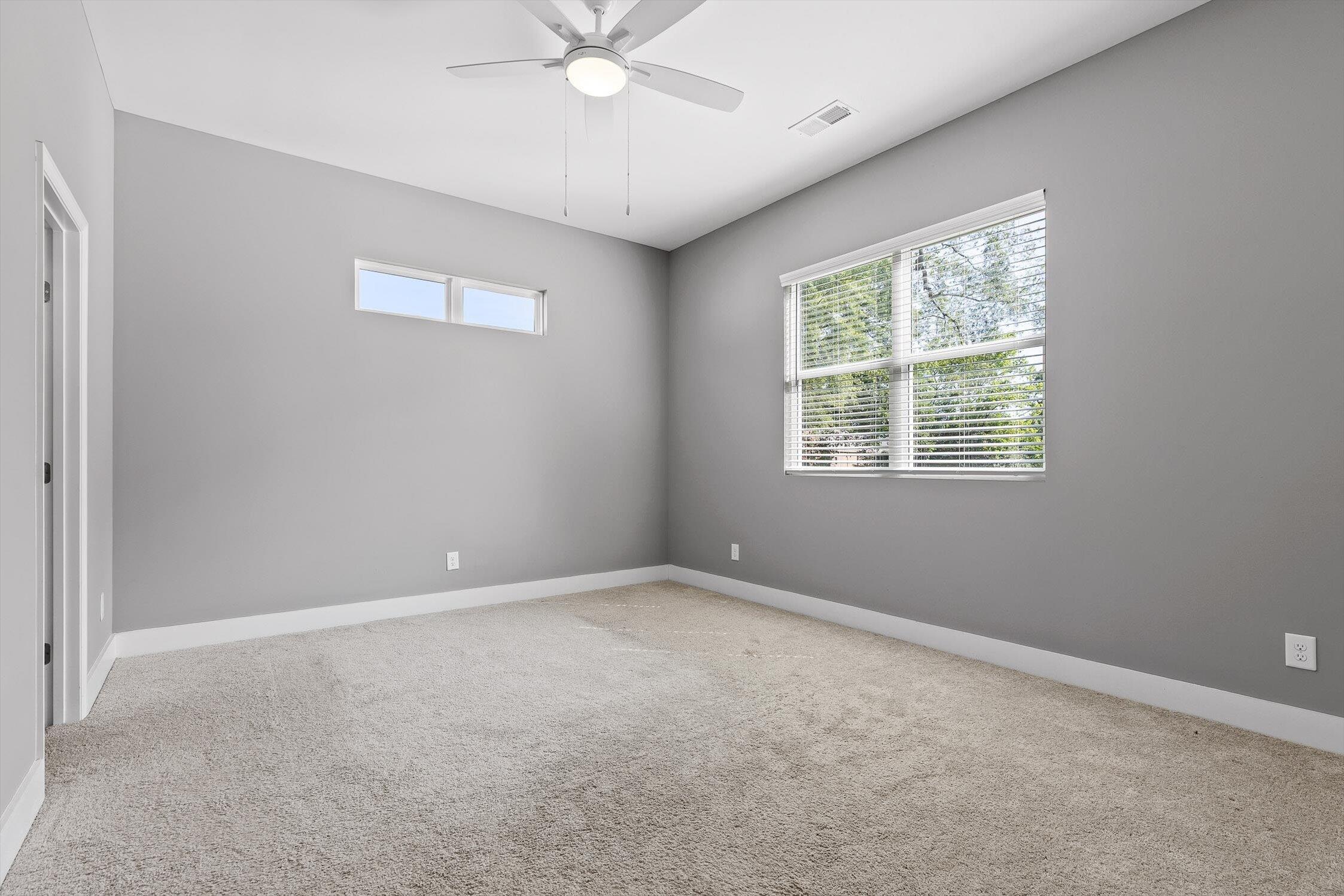 Chattanooga, Tennessee 37411, United States, 4 Bedrooms Bedrooms, ,3 BathroomsBathrooms,Residential,Active,160748