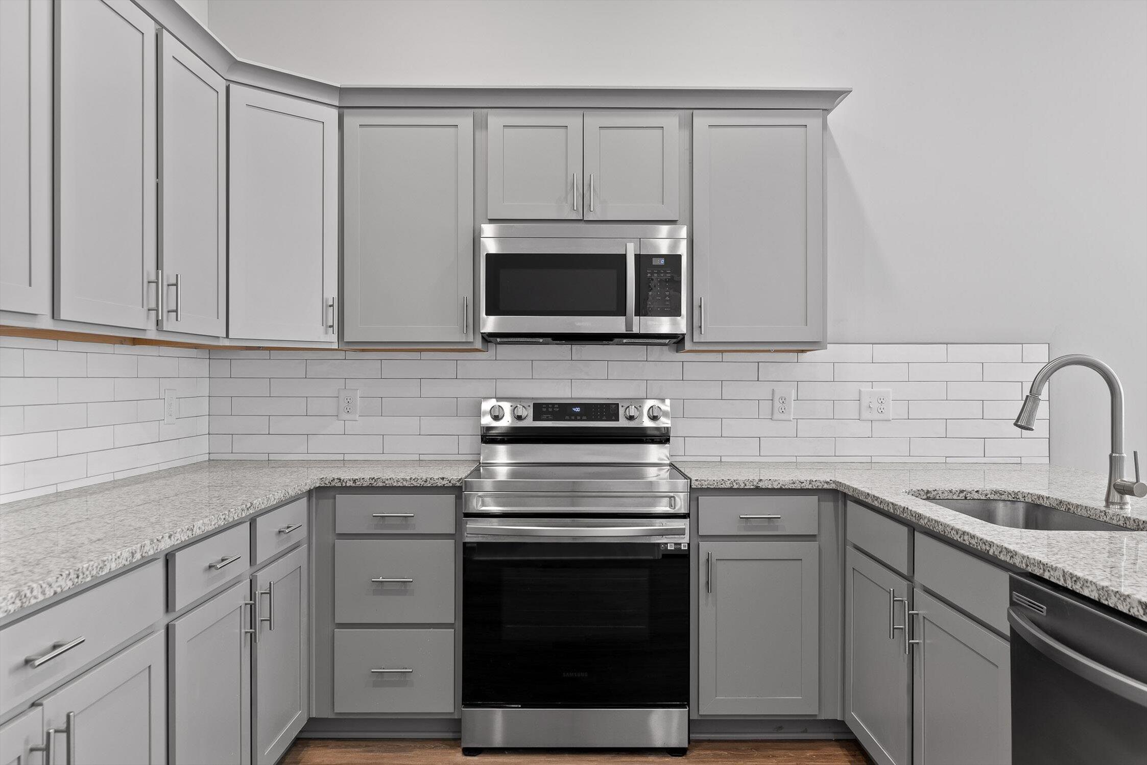 Chattanooga, Tennessee 37411, United States, 4 Bedrooms Bedrooms, ,3 BathroomsBathrooms,Residential,Active,160748