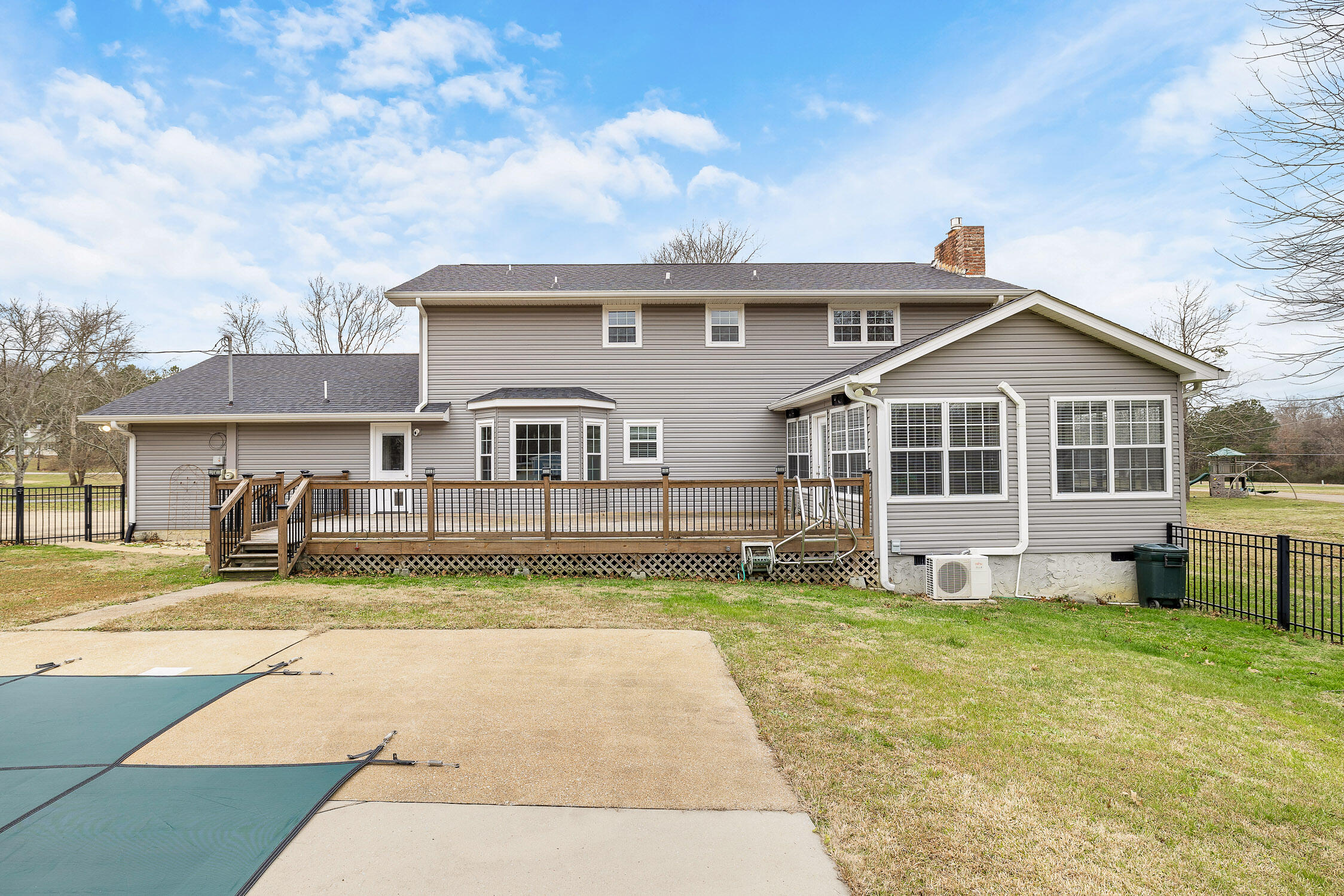 Ooltewah, Tennessee 37363, United States, 4 Bedrooms Bedrooms, ,3 BathroomsBathrooms,Residential,Active,20734