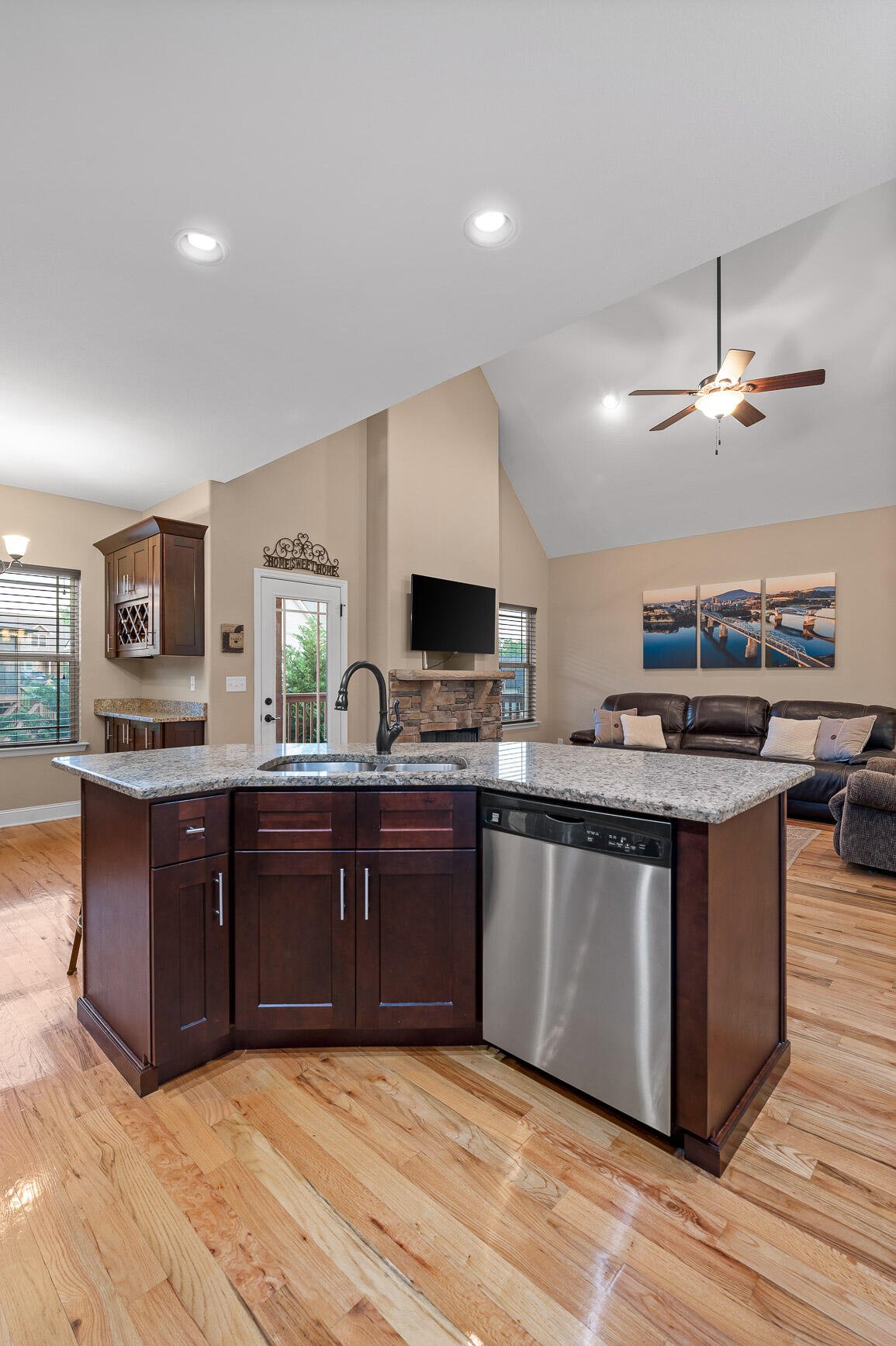 745 Soaring Eagle Circle, Hixson, Tennessee image 24
