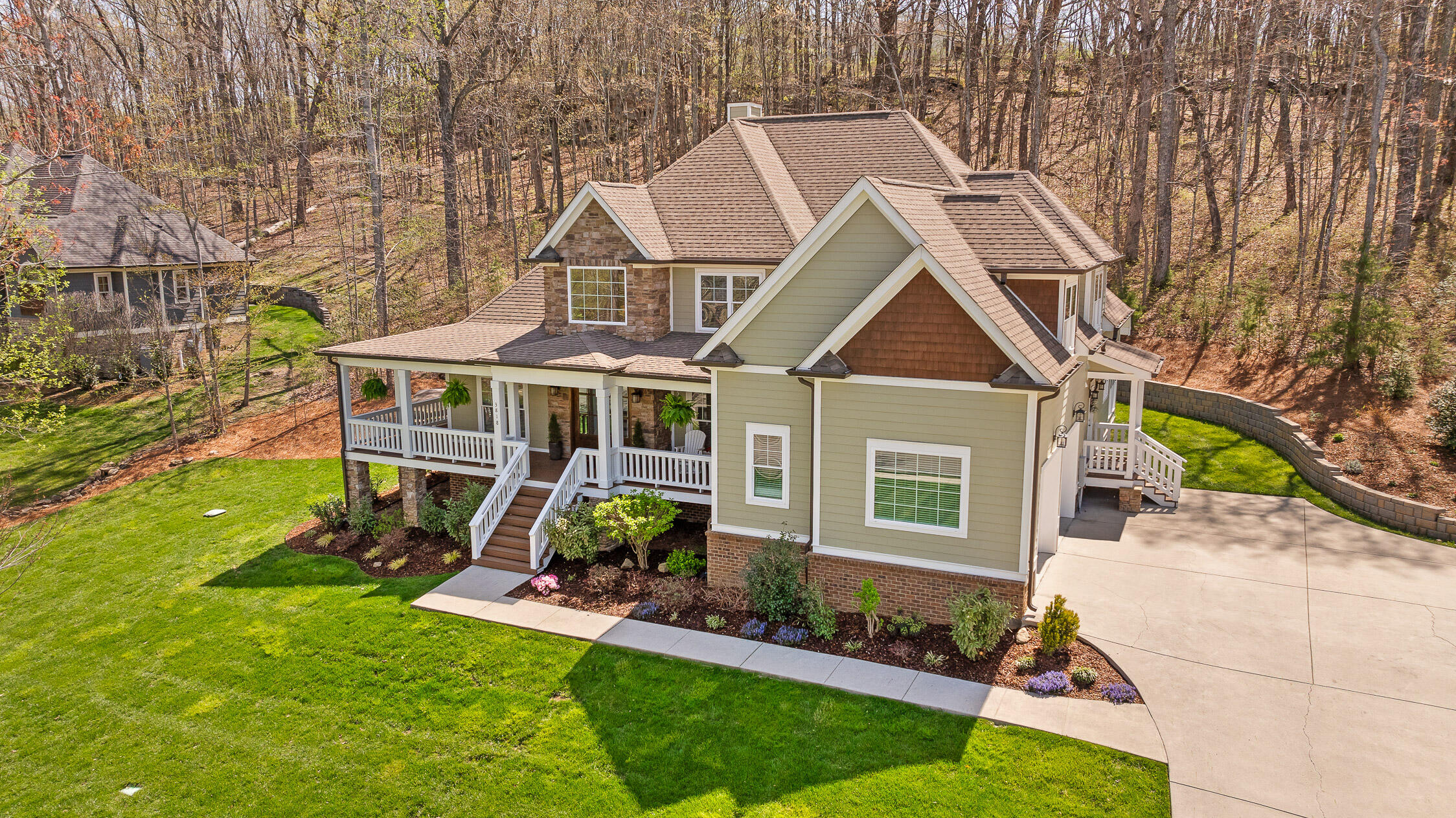 3818 May Apple Lane, Signal Mountain, Tennessee image 3