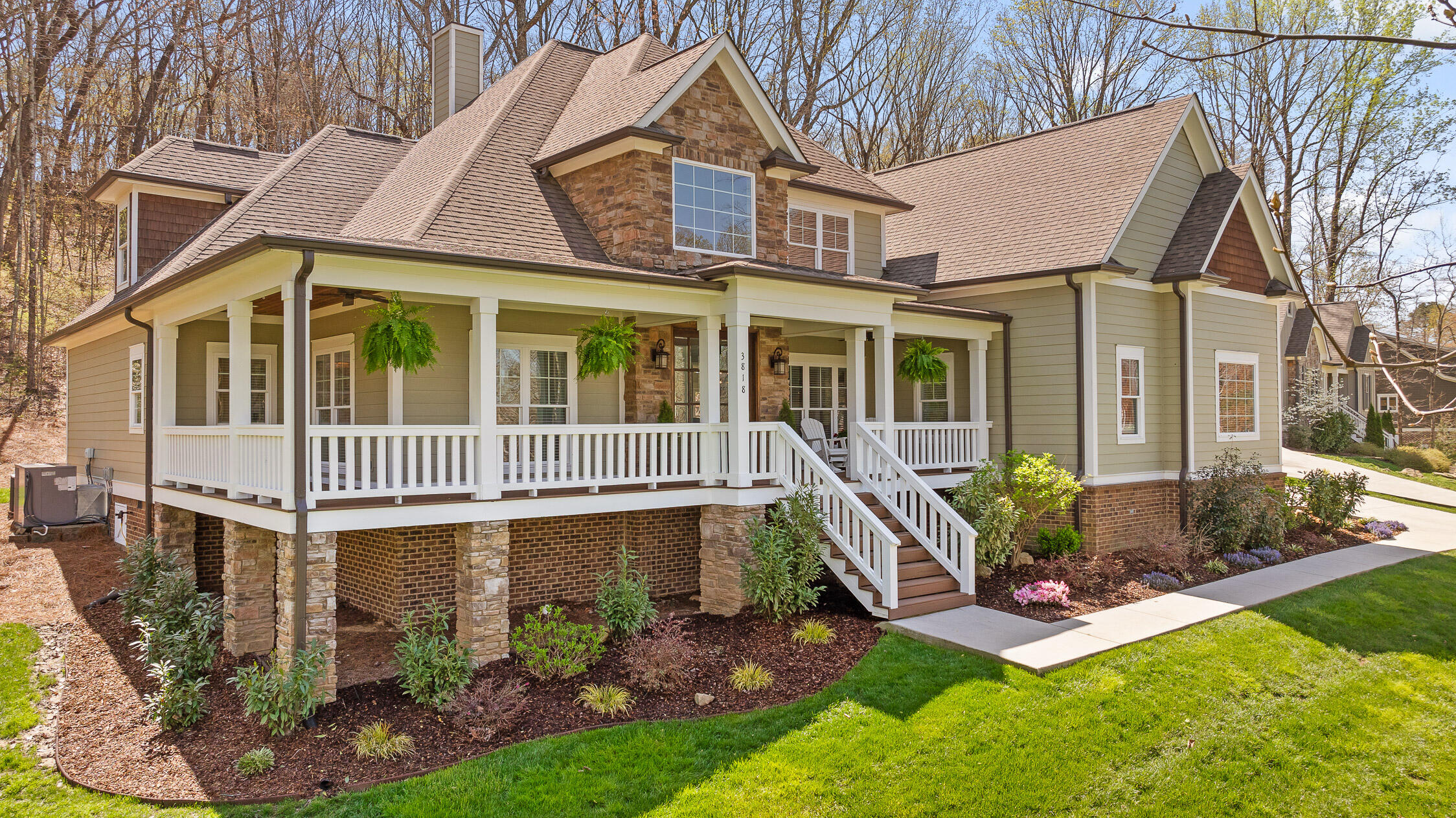 3818 May Apple Lane, Signal Mountain, Tennessee image 1