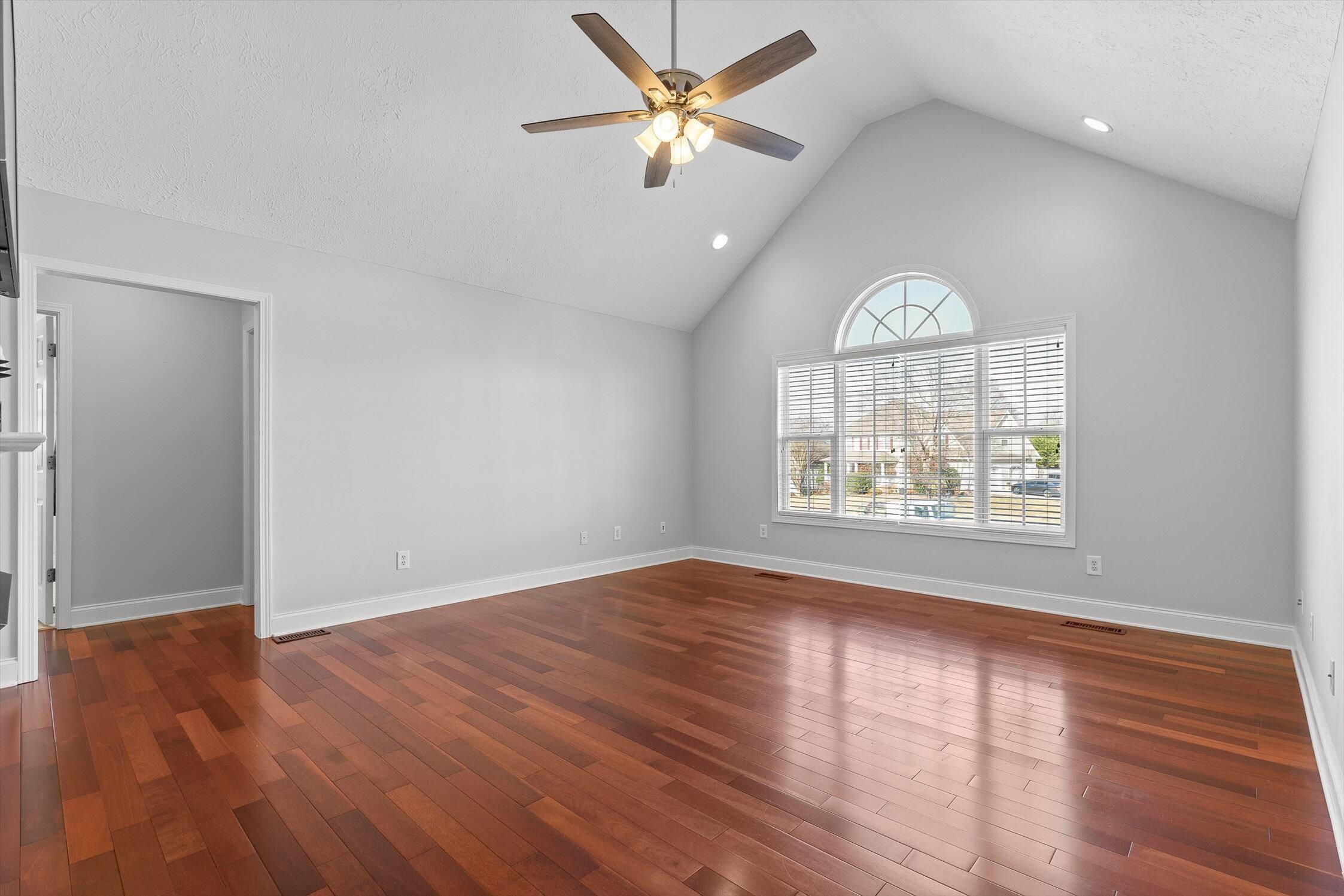 Ringgold, Georgia 30736, United States, 3 Bedrooms Bedrooms, ,2 BathroomsBathrooms,Residential,Pending,249117