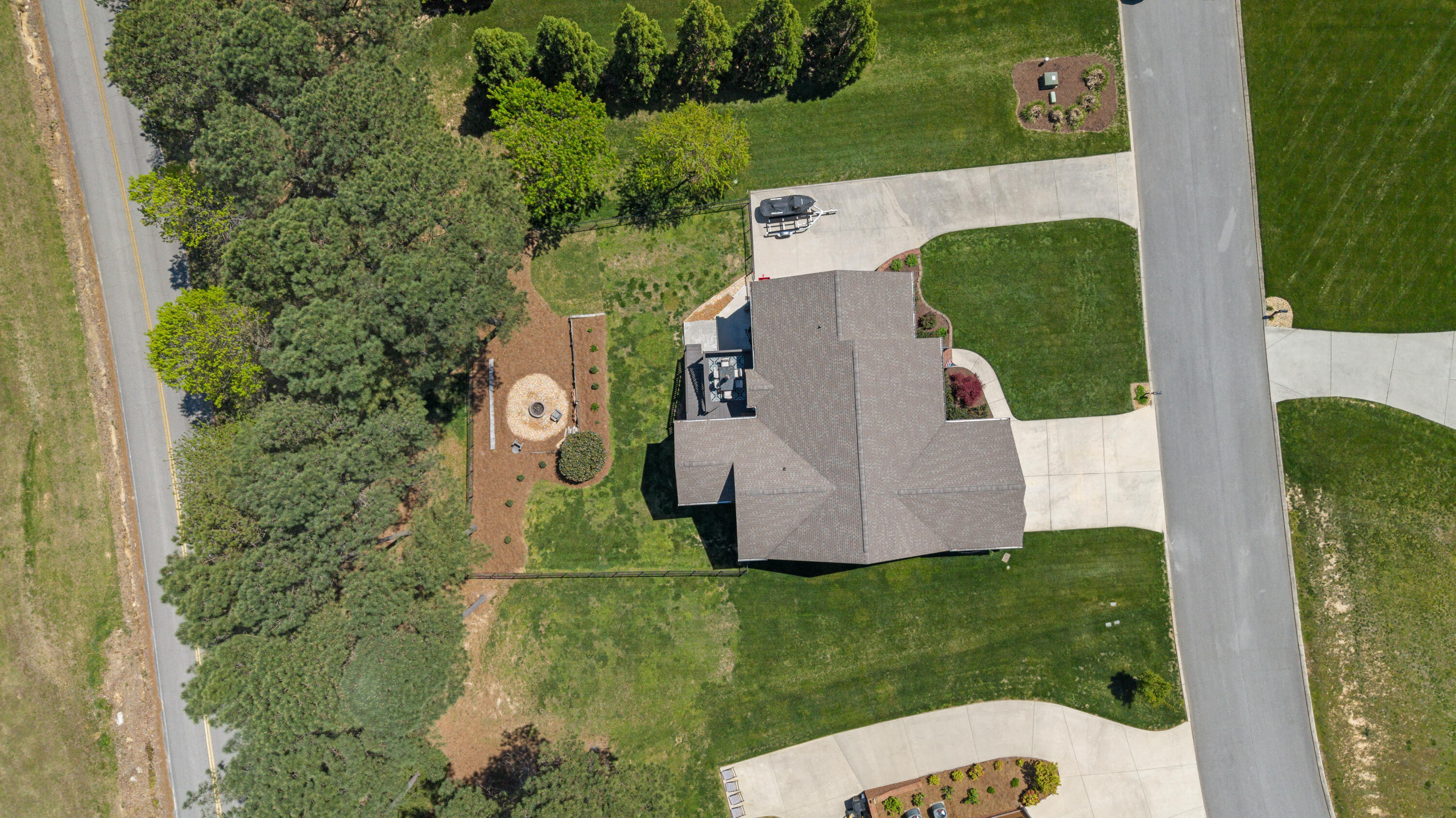 12237 Wildlife Place, Soddy Daisy, Tennessee image 5