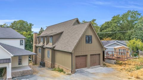 Tiny photo for 808 Liberty Street, Chattanooga, TN 37405 (MLS # 1522034)