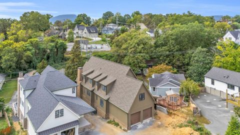 Tiny photo for 808 Liberty Street, Chattanooga, TN 37405 (MLS # 1522034)