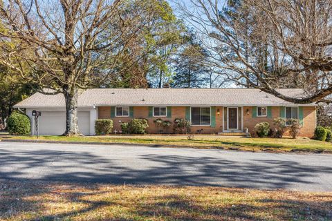Photo of 908 Eastview Circle NW, Cleveland, TN 37311 (MLS # 1527700)