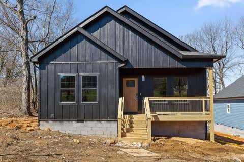 Photo of 907 N Chamberlain Avenue, Chattanooga, TN 37406 (MLS # 1536500)