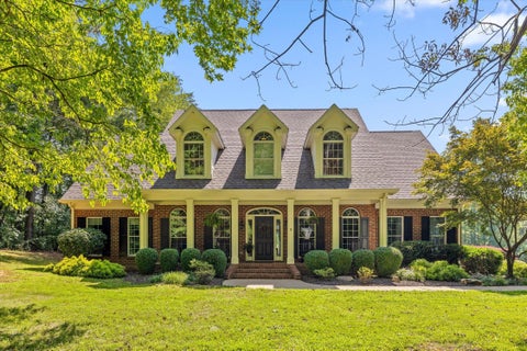 Homes For Sale - 5054 Eaglefeather Lane<br/> Ooltewah, TN 37363