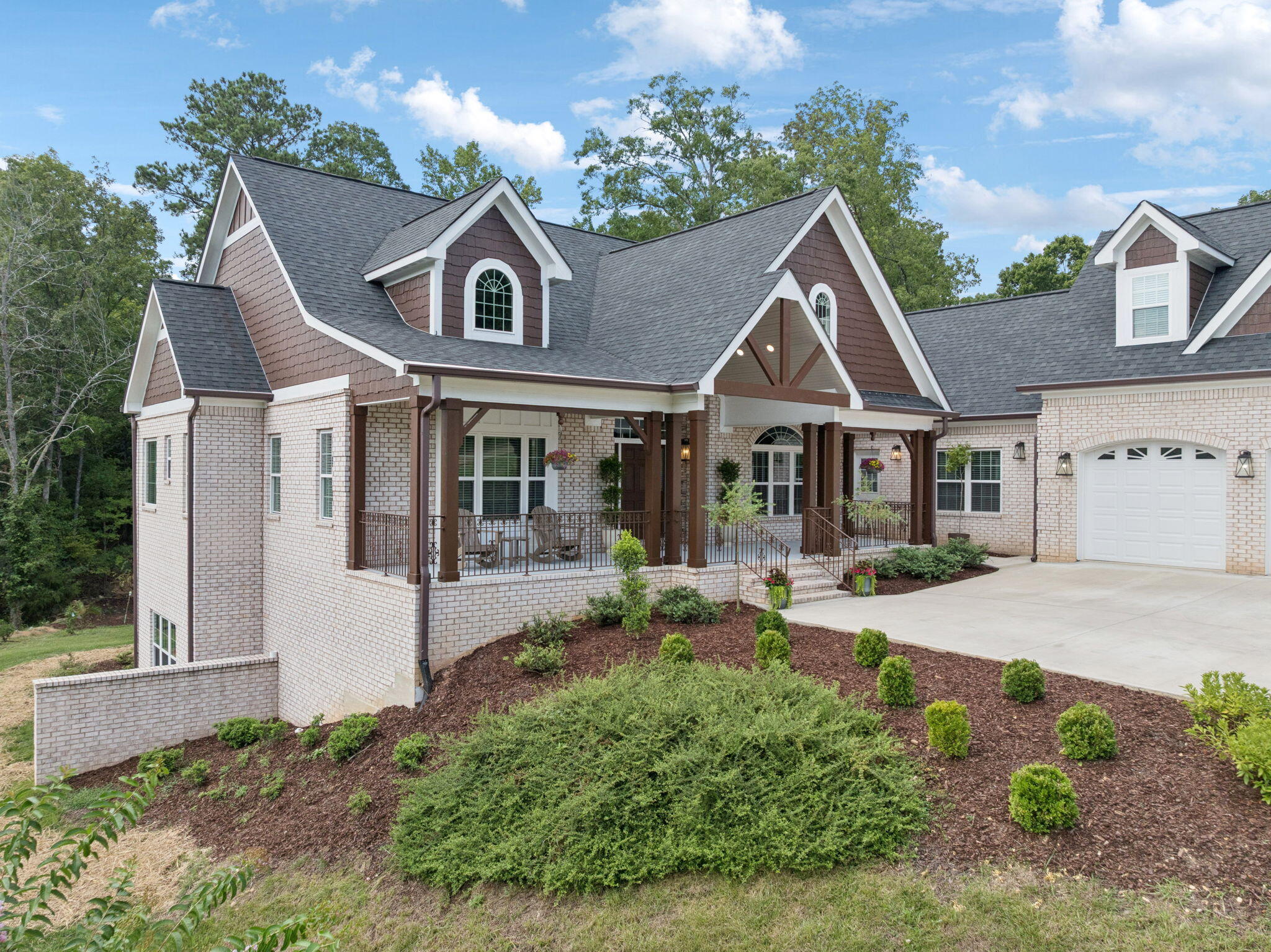 717 Pembridge Circle