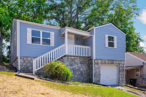 Photo of 204 Booth Road, Chattanooga, TN 37411 (MLS # 1525175)