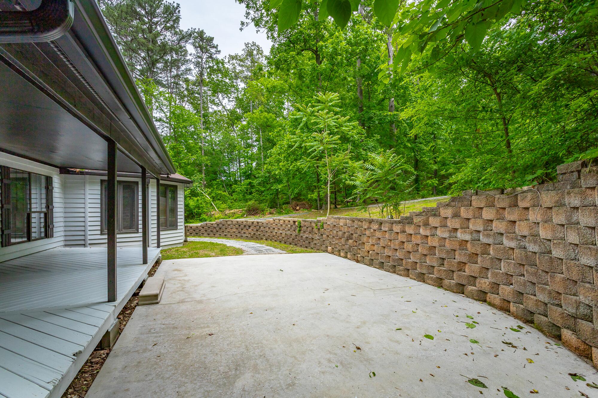 141 Larry Drive, Ringgold, Georgia image 5