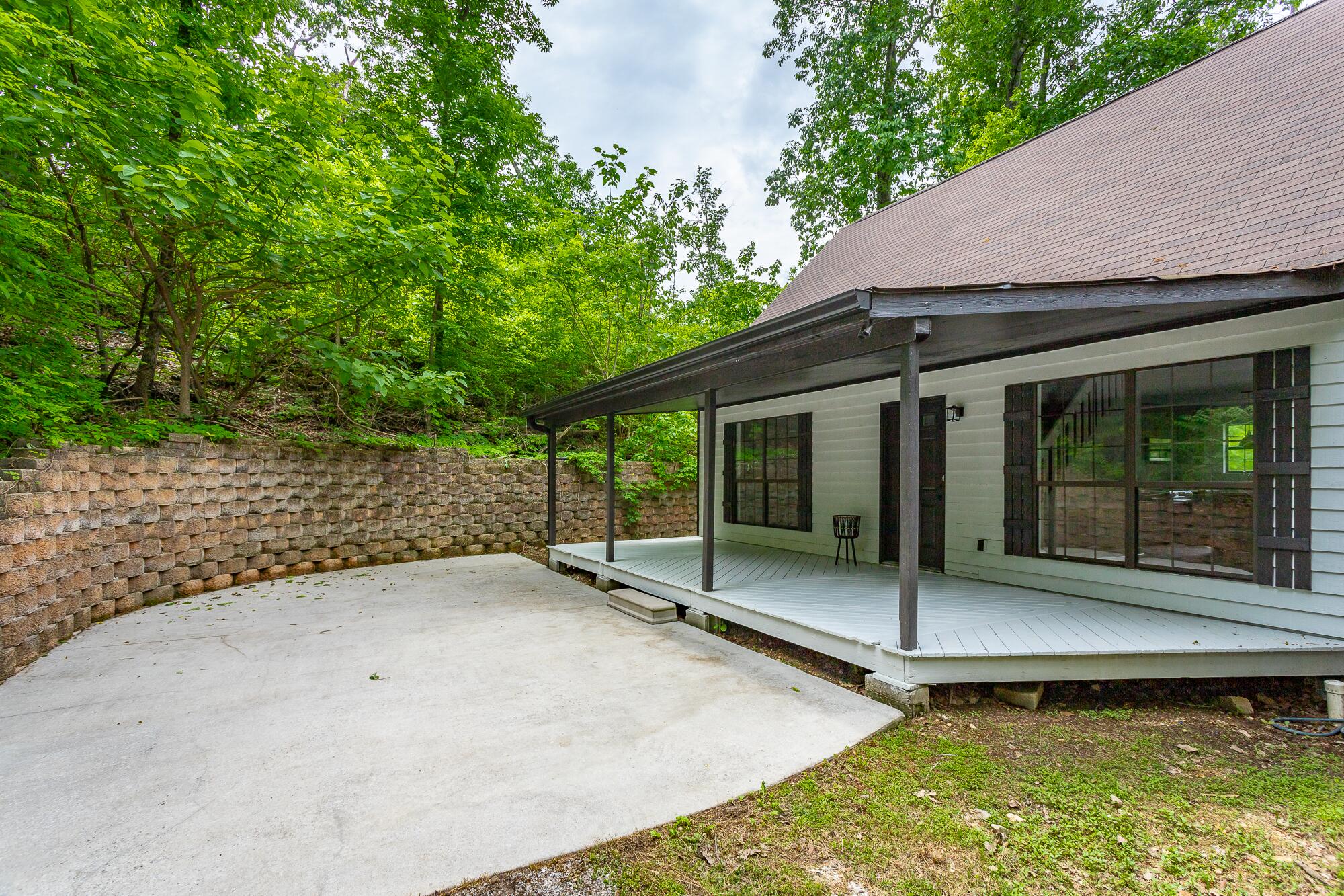 141 Larry Drive, Ringgold, Georgia image 4