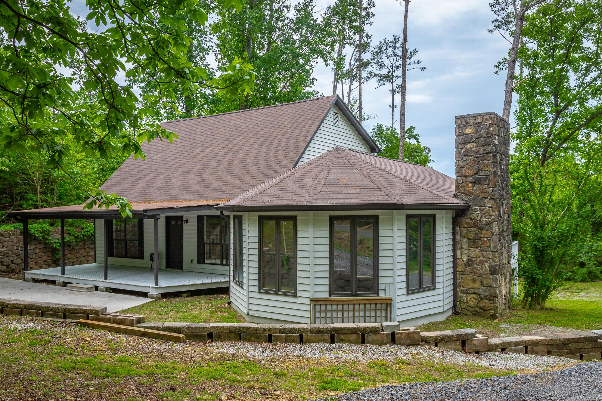 141 Larry Drive, Ringgold, Georgia image 1