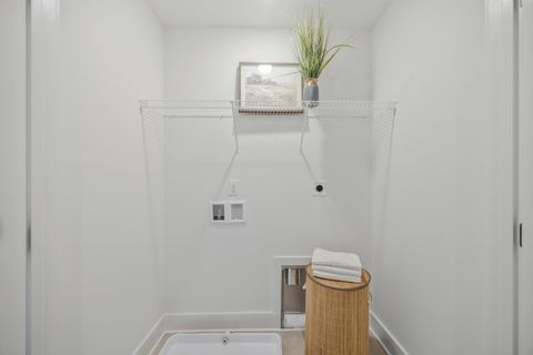 Tiny photo for 1598 S Watkins Street, Chattanooga, TN 37404 (MLS # 1529459)