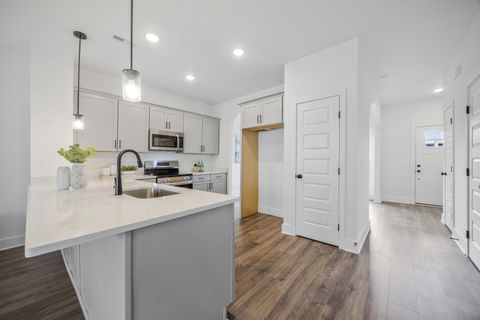 Tiny photo for 1598 S Watkins Street, Chattanooga, TN 37404 (MLS # 1529459)