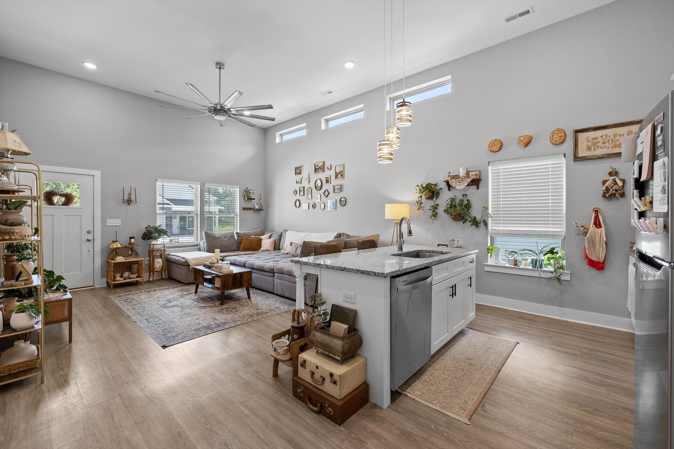 Ringgold, Georgia 30736, United States, 3 Bedrooms Bedrooms, ,2 BathroomsBathrooms,Residential,Active,180610