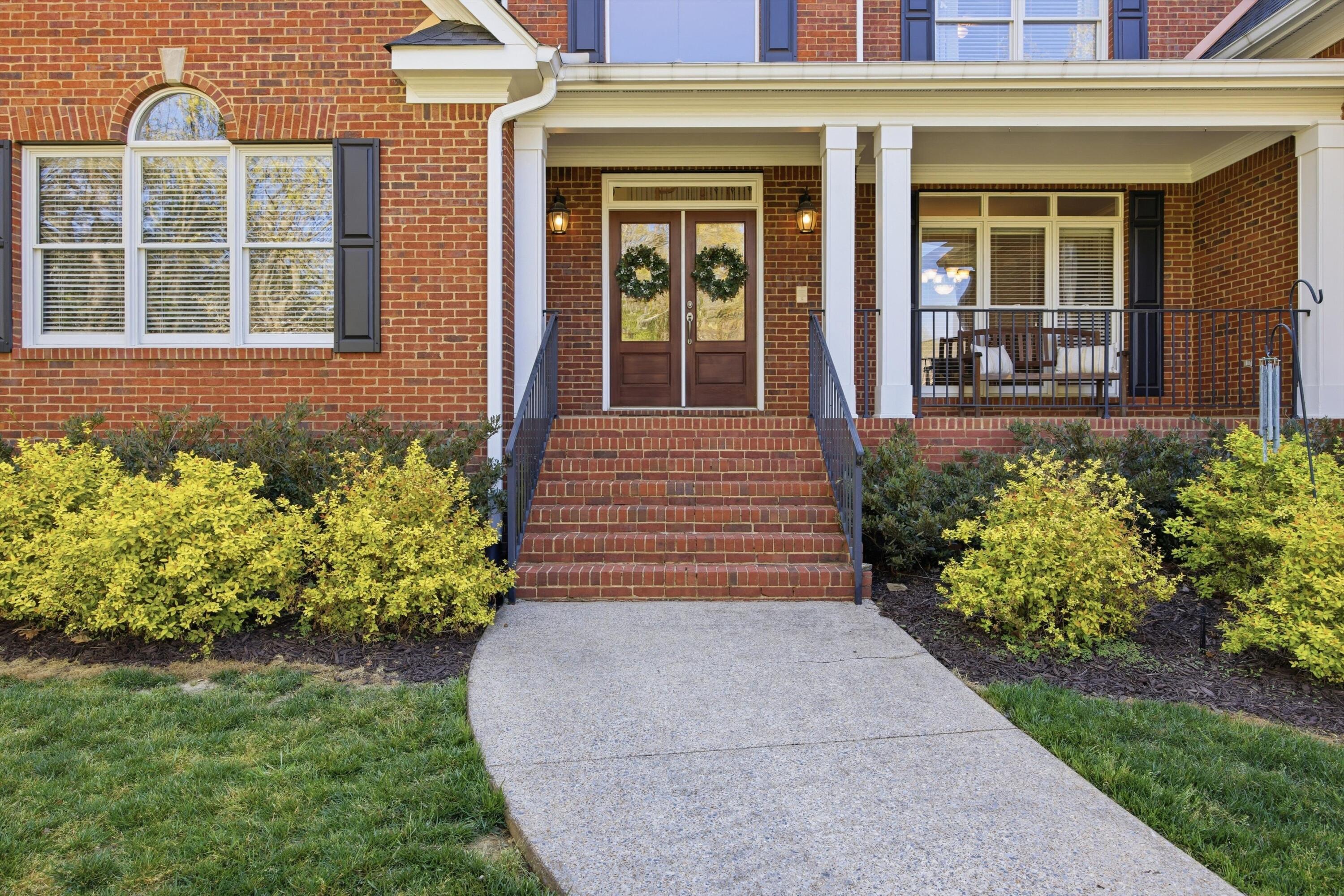 2590 Bristlecone Lane