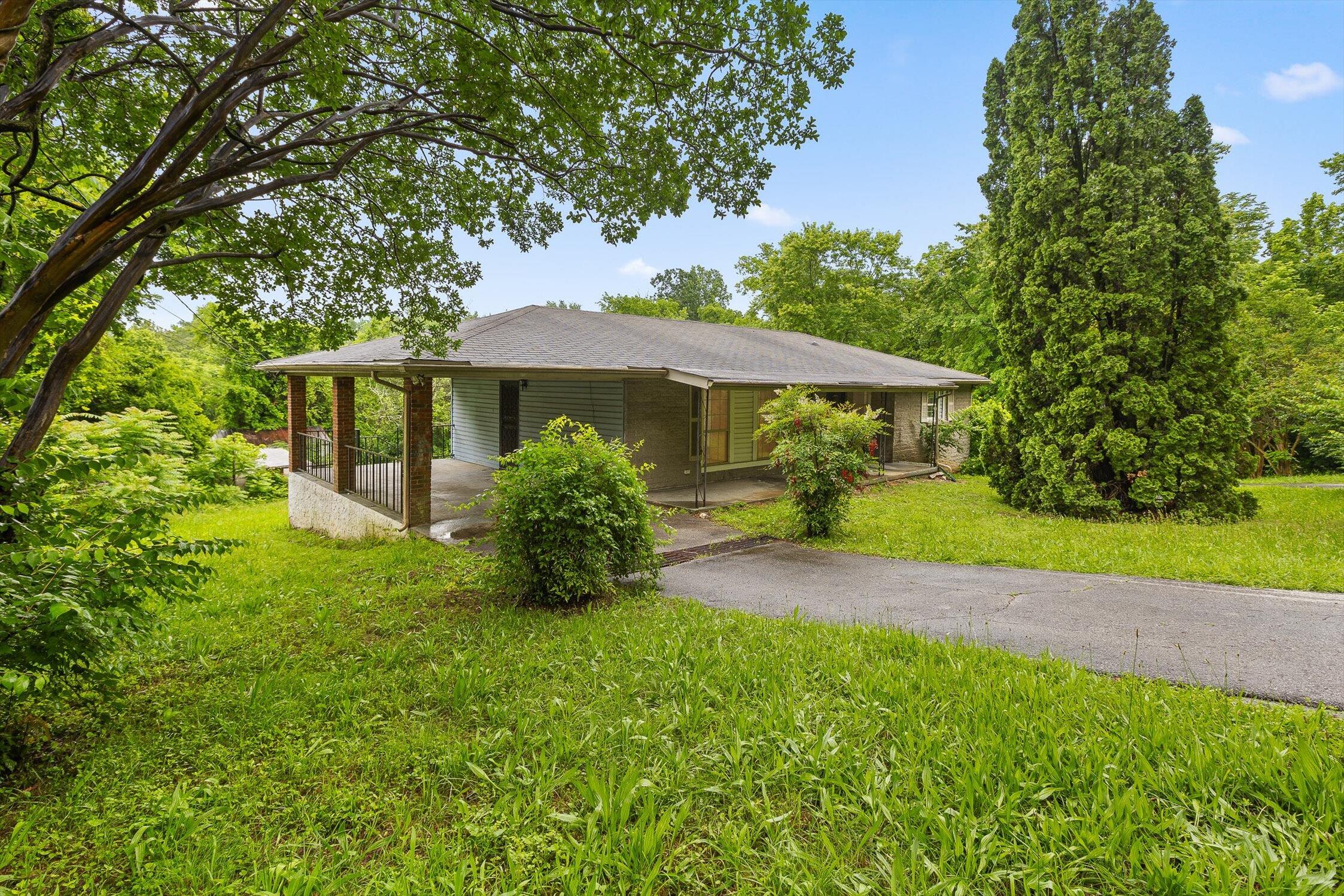 3000 Mary Walker Place, Chattanooga, Tennessee image 2