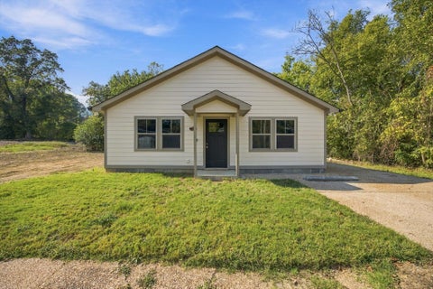 Photo of 4021 Chandler Avenue, Chattanooga, TN 37410 (MLS # 1544785)