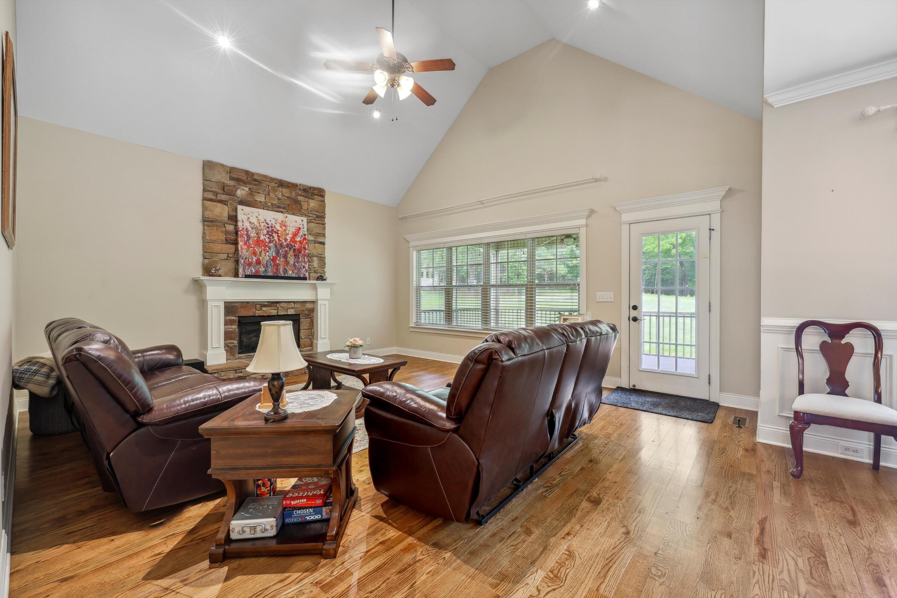 7415 Island Manor Drive, Harrison, Tennessee image 11