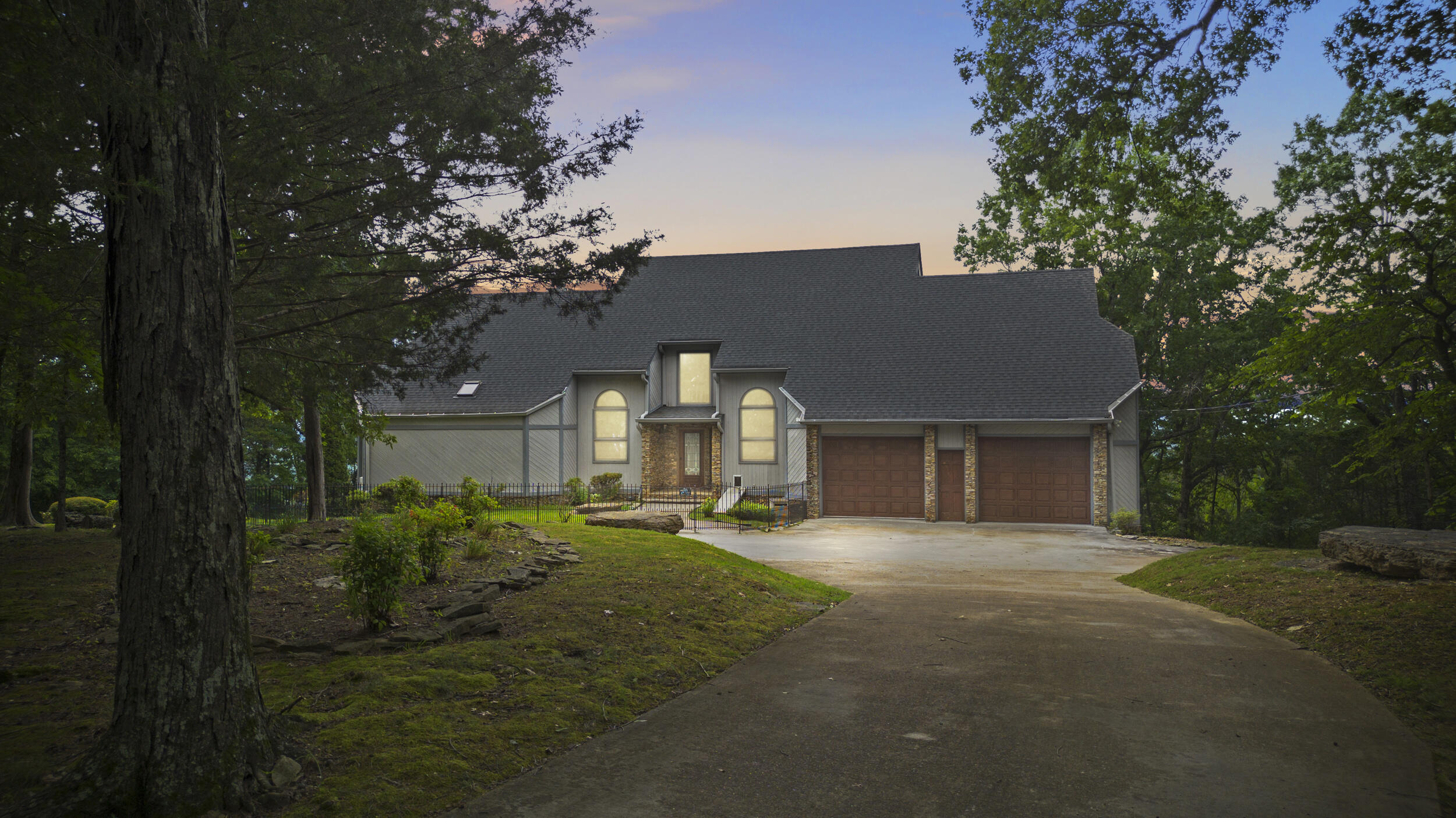 6639 Fairview Road