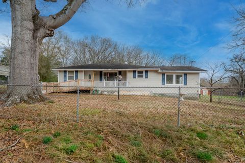 Photo of 35 Fortune Street St, LaFayette, GA 30728 (MLS # 1526496)