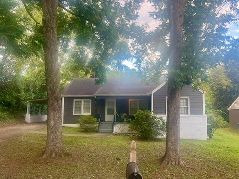 Homes For Sale - 121 Shawnee Trail<br/> Chattanooga, TN 37411