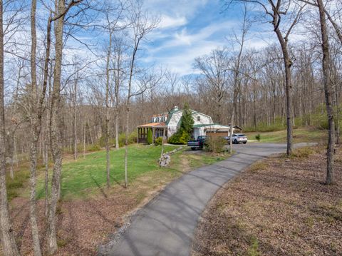 Photo of 1022 River Bend Road, Chattanooga, TN 37419 (MLS # 1530908)