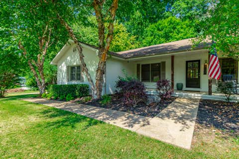 Homes For Sale - 5007 Silver Lane<br/> Apison, TN 37302