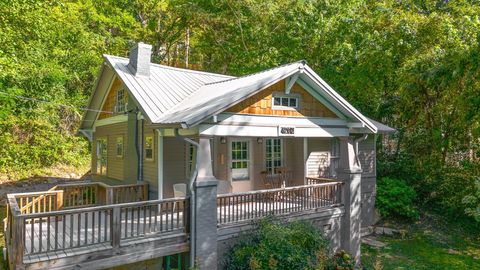 Photo of 4202 Tennessee Avenue, Chattanooga, TN 37409 (MLS # 1532255)