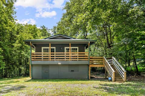 Photo of 615 N Chattanooga Street, LaFayette, GA 30728 (MLS # 1540406)