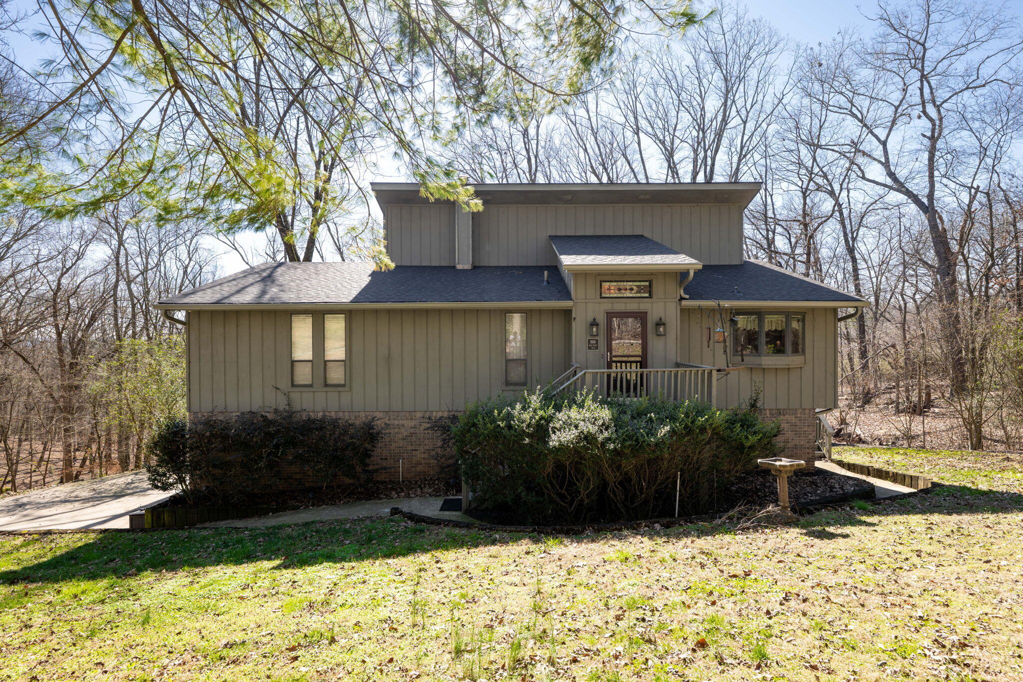1616 Rock Bluff Road, Hixson, Tennessee image 2